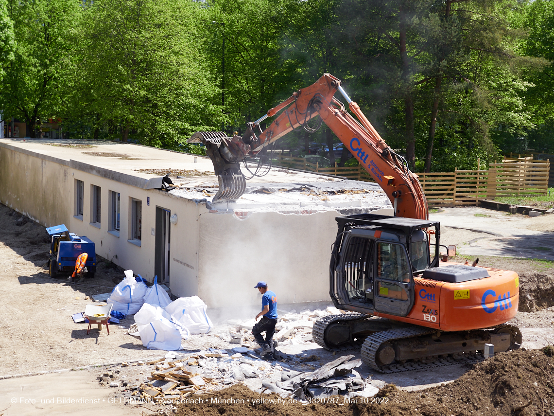 10.05.2022 - Baustelle am Haus für Kinder in Neuperlach